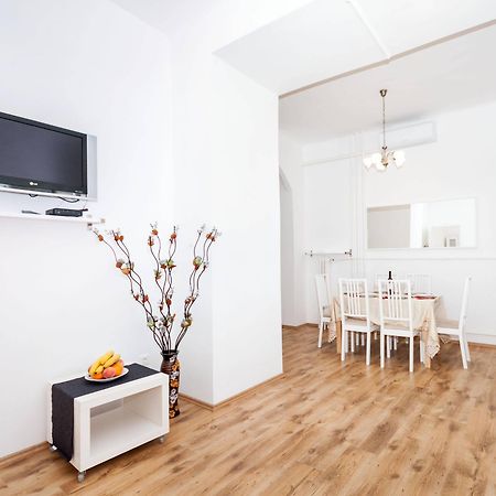 Like Home - City Center - Style Apartment Budapest Exterior photo